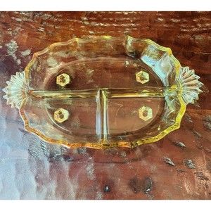 FOSTORIA BAROQUE #2496 TOPAZ 4 TOED 2 PART 7 7/8" RELISH DISH 1937-1942